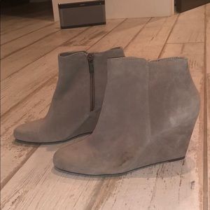 Jessica Simpson booties